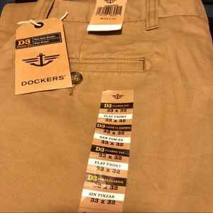 Dockers khakis. NWT.
